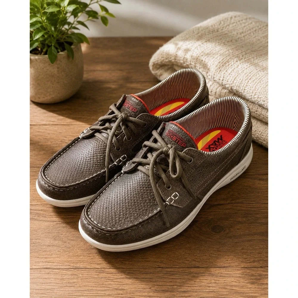 Skechers GOSTEP Women Size 9.5 Boat Style